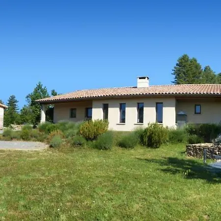 Le Refuge De La Petite Source 3*